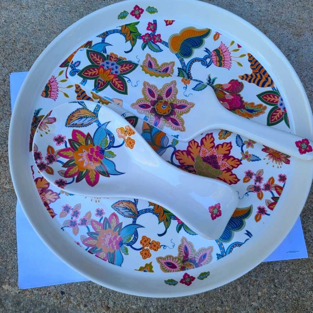 Matilda Jane Cake Platter Set- Three Piece Ceramic Paisley Cake Plate with Mat